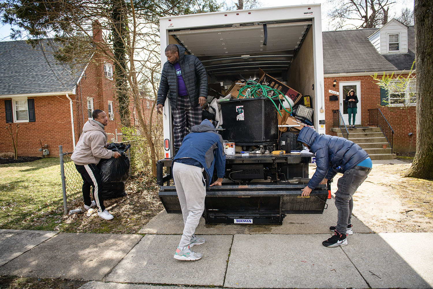 Tightshift Laboring Cooperative on a moving job.